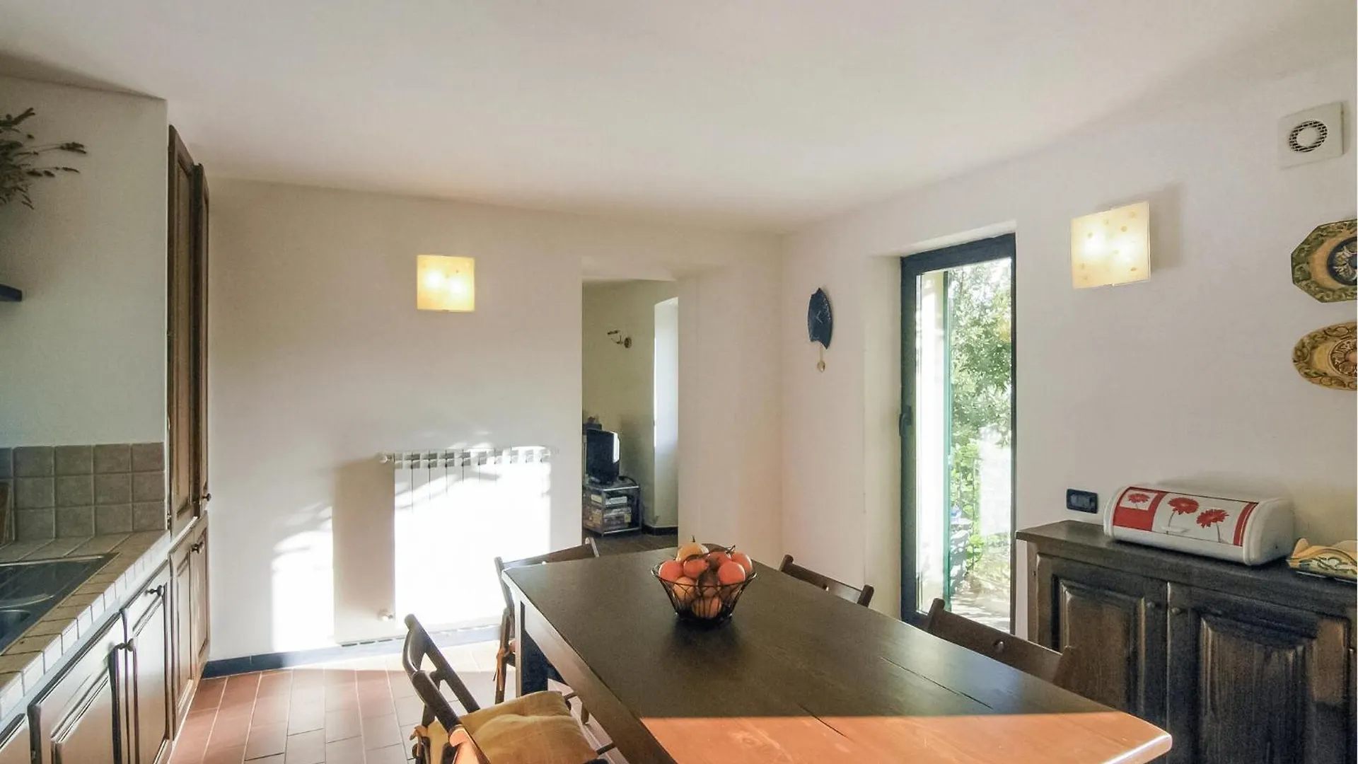 Amazing Home In Carnea With Wifi 0*,